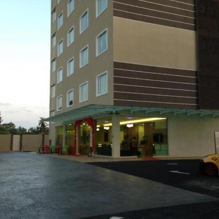Caspari Hotel Tampin Exteriér fotografie